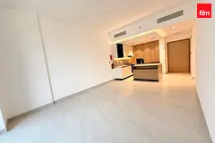 Spacious Layout Maid Room Direct Access To Garden