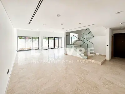Corner | Roof Terrace | Spacious | Prime Location
