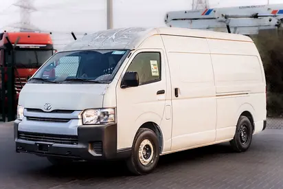 Toyota Hiace Standard 2026 GCC Specs