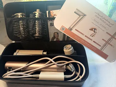 Shark Flexstyle hair styler with multiple attachments