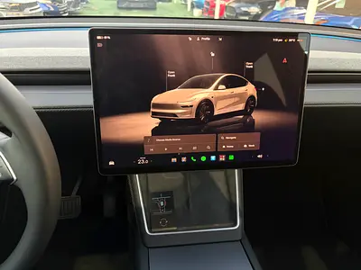 2026 Tesla MODEL Y thumbnail 12