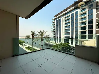 Water View | Spacious | One Bedroom