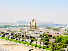 LAVISH AND SPECIOUS 3BHK READY TO MOVE