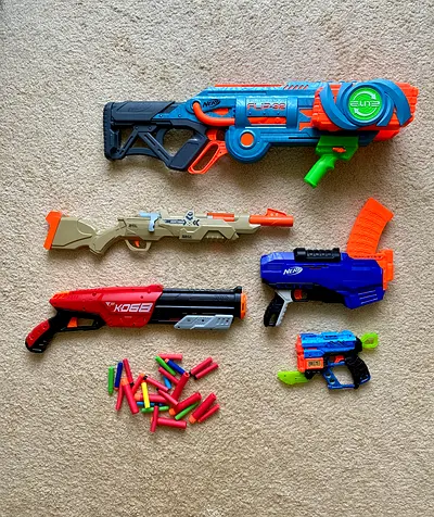 Toy guns in working condition