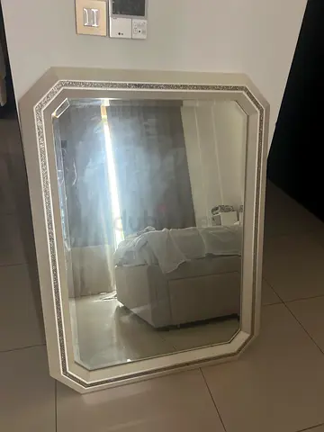 Big white mirror