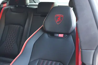 2026 Lamborghini URUS — миниатюра 15