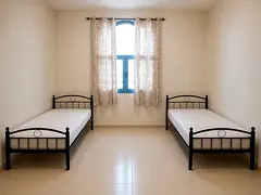 LADIES BED SPACE FOR RENT