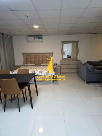 استوديو فاخر.بمساحه كبيره. ثاني ساكن بمطبخ منفصل مع اطلاله مفتوحه✨عجمان المويهات . للإيجار الشهري.الإيجار يشمل الفواتير والإنترنت