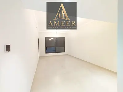 READY TO MOVE 2 BHK WITH BALCONY SEE VIEW BOTH ROOM MASTER WITH BUILT IN WARDROBES ON VERY PRIME LO