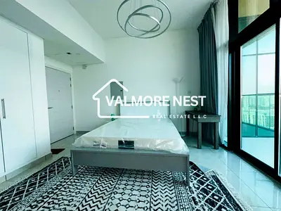 Fully furnished studio I High-Floor Studio | Balcony Access