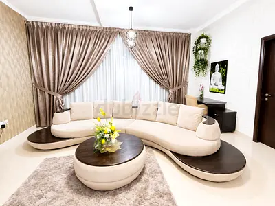 0% commission, marina Luxury room with large window , nice marina view , weekly 2 days free cleaning