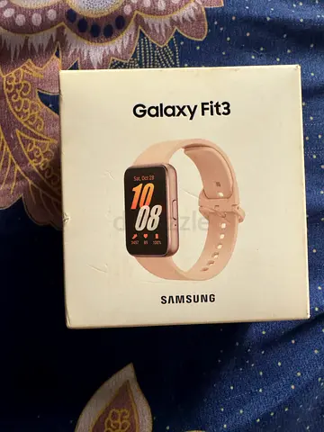 Samsung Galaxy Fit3 fitness band - brand new in box (Pink)