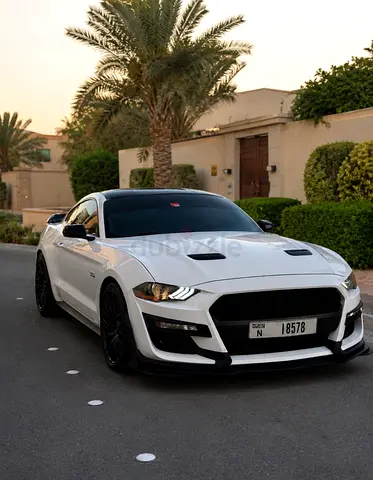 Ford Mustang GT Premium 2019 American Specs
