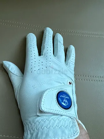 White leather golf glove, size M, used gently