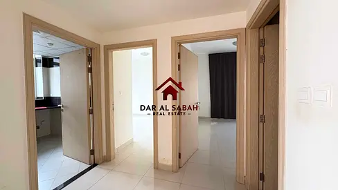 Spacious 2BHK /2 Full washrooms /Balcony /Ready to move
