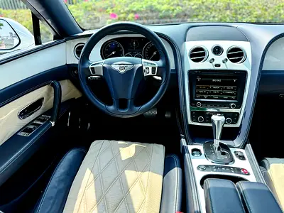 2016 Bentley CONTINENTAL — миниатюра 12