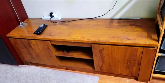 T v table
