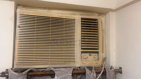 Used Window Air Conditioner (LG) -