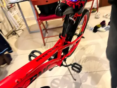 Red kids bicycle - small/childrens bike, good condition