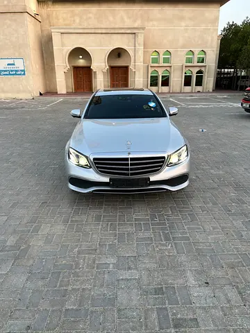 2018 Mercedes-Benz E 300 – Korean Specs