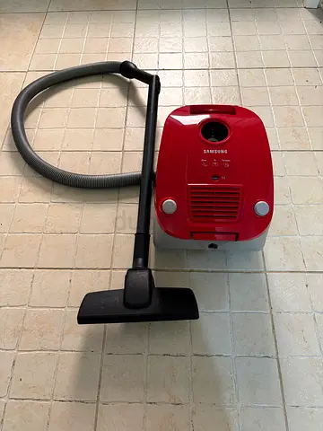 Samsung 1600W Vacuum Cleaner | 3L | Like New | 1 Month Used