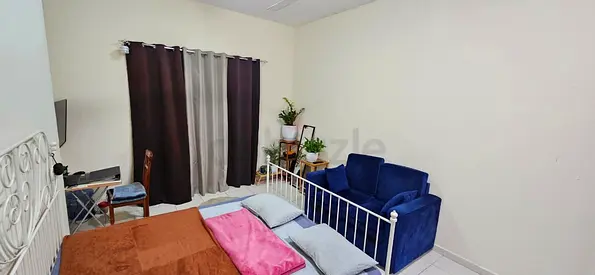 Single Bed Room for Indian family ( Keralites / Tamilians )