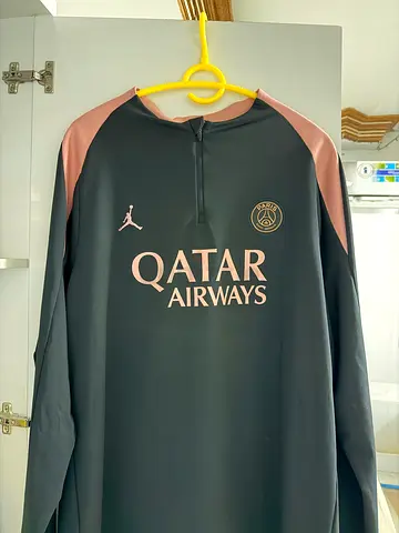 ⚫🩷 PSG Black  Pink Long Sleeve Football Shirt