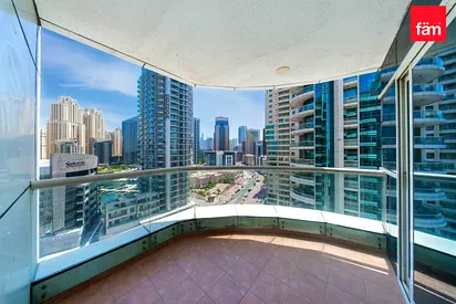 Vacant High Floor Marina Views Price Reduced