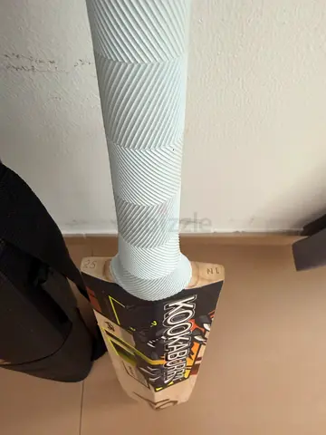 Kookaburra Cricket Bat