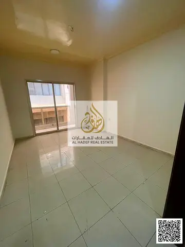✨ شقة غرفة وصالة مساحة مريحة إطلالة مباشرة على شارع الملك فيصل | النعيمية