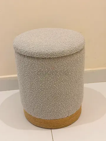 Storage box