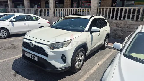 A Toyota RAV 4 White Full Option for URGENT sale