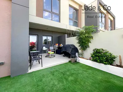 Community Expert | Single Row | Genuine listing