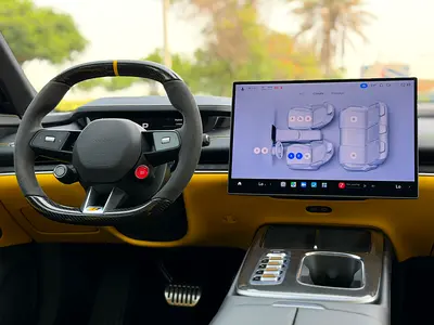 صورة 14 لـ 2025 Xiaomi SU7