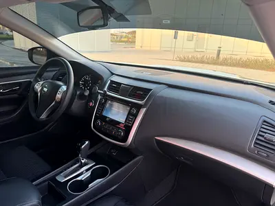 Nissan Altima SV 2018 GCC Specs - Well Maintained