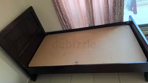 Single Wooden Bed Frame with Headboard 190 x 100 cm