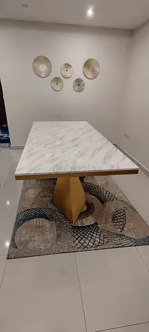 Dinning table without chairs