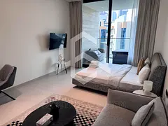 Fully-furnished Studio | Canal View | Vacant