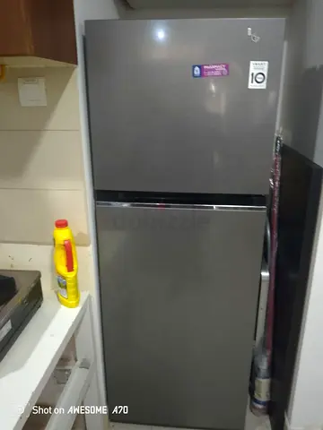 LG 2-door Refrigerator - Good Condition, 10-year Compressor Warranty
