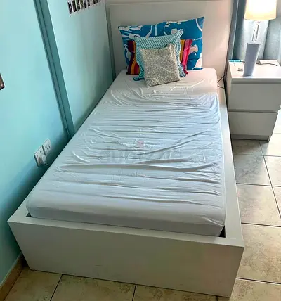 Ikea Malm single bed with excellent quality mattress