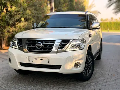 Nissan Patrol SE Platinum 2014 - Excellent Condition original paint