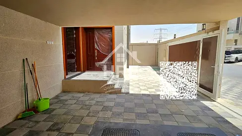 للبيع فيلا حديثة في منطقة الياسمين – عجمان | 4 غرف | عمر سنة | موقع مميز