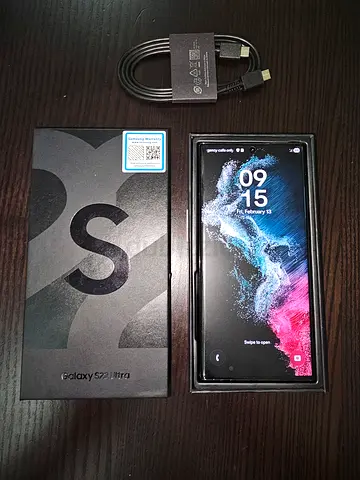 Samsung Galaxy S22 ultra 5G with box charger 12/512Gb storage waterpack imei match body All Geniune