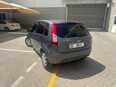 Ford FigoHatchback 2015 GCC Specs -Daily Driver