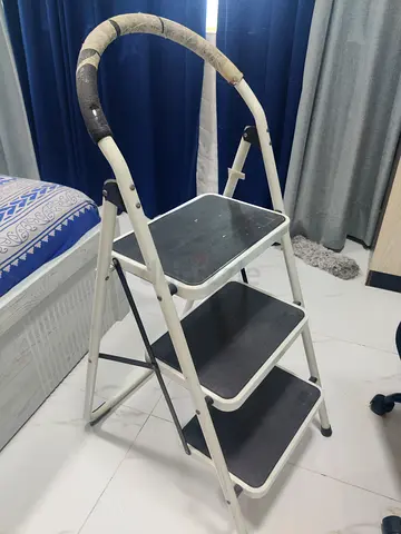 Urgent sell Foldable 3-Step Stool Ladder - Used, Sturdy Home Step Stool