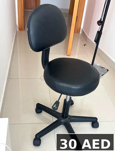 Black Adjustable Office/Study Chair on Wheels - Good Condition