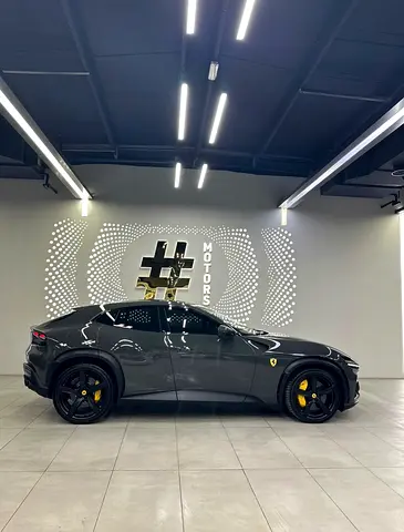 Ferrari Purosangue