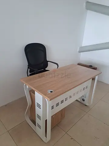 Brand New 120 × 60 Cm Office Table