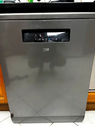 Beko dishwasher - great working condition- 4 years old .