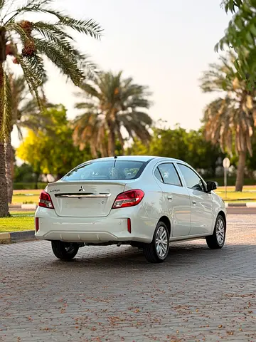 Mitsubishi Attrage, миниатюра 7